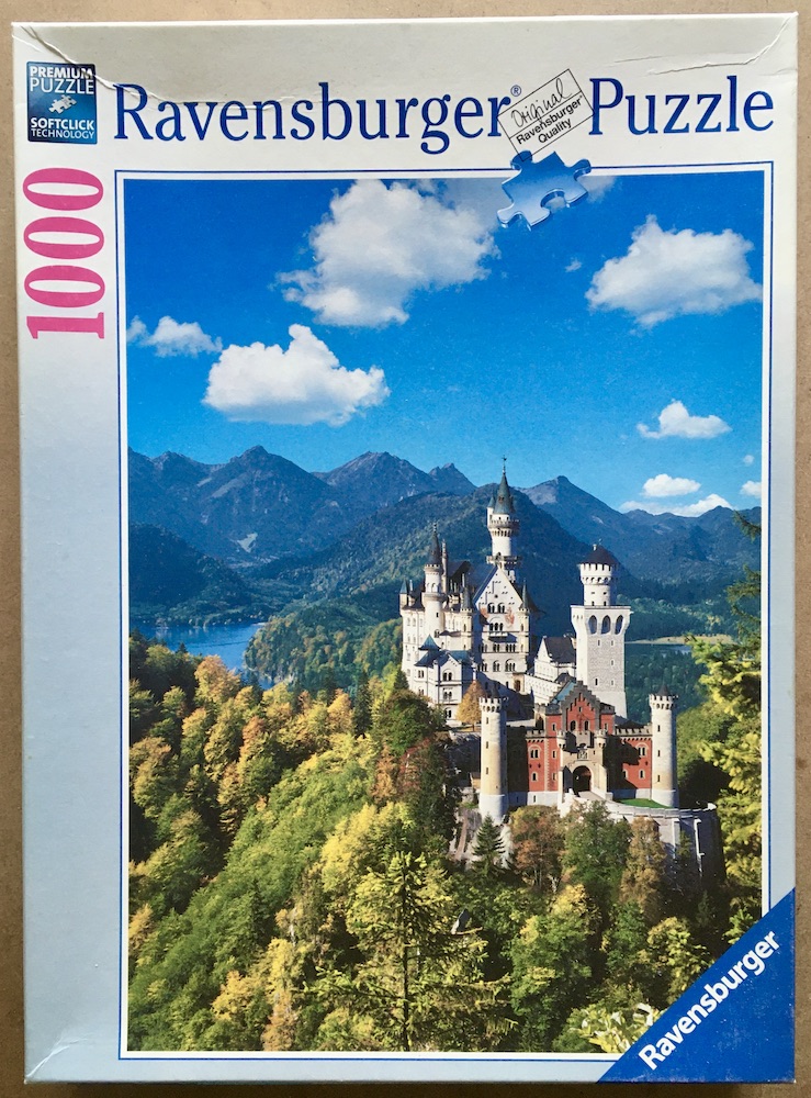 Vegen Leugen Verdorie 1000, Ravensburger, Neuschwanstein Castle in Autumn - Rare Puzzles