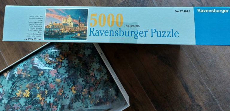 5000, Ravensburger, Venice: Basilica della Salute at Sunrise - Rare Puzzles